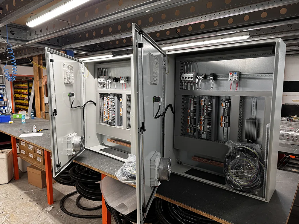 armoire coffret câblage électrique industriel Brest